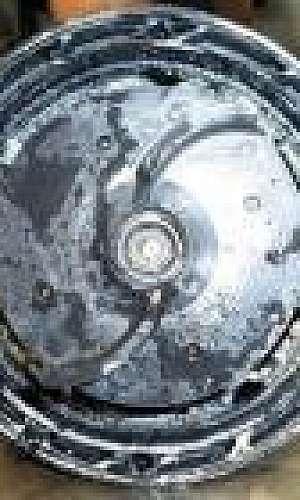 Manutenção de bomba submersível Manutenção de bomba submersível