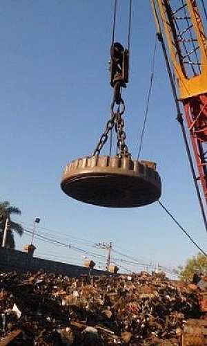 Serviços de Manutenção em Eletroímãs Serviços de Manutenção em Eletroímãs